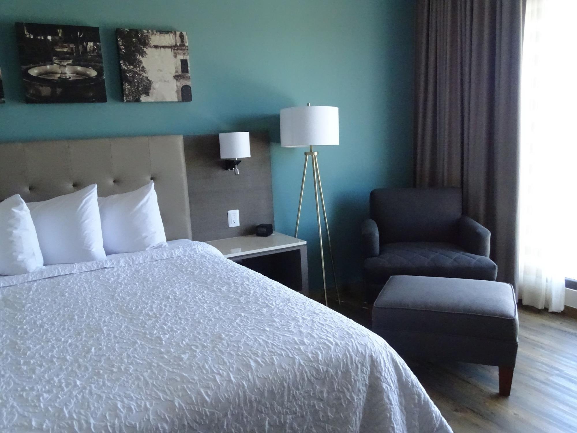 Hampton Inn By Hilton Celaya Celaya  Exterior foto