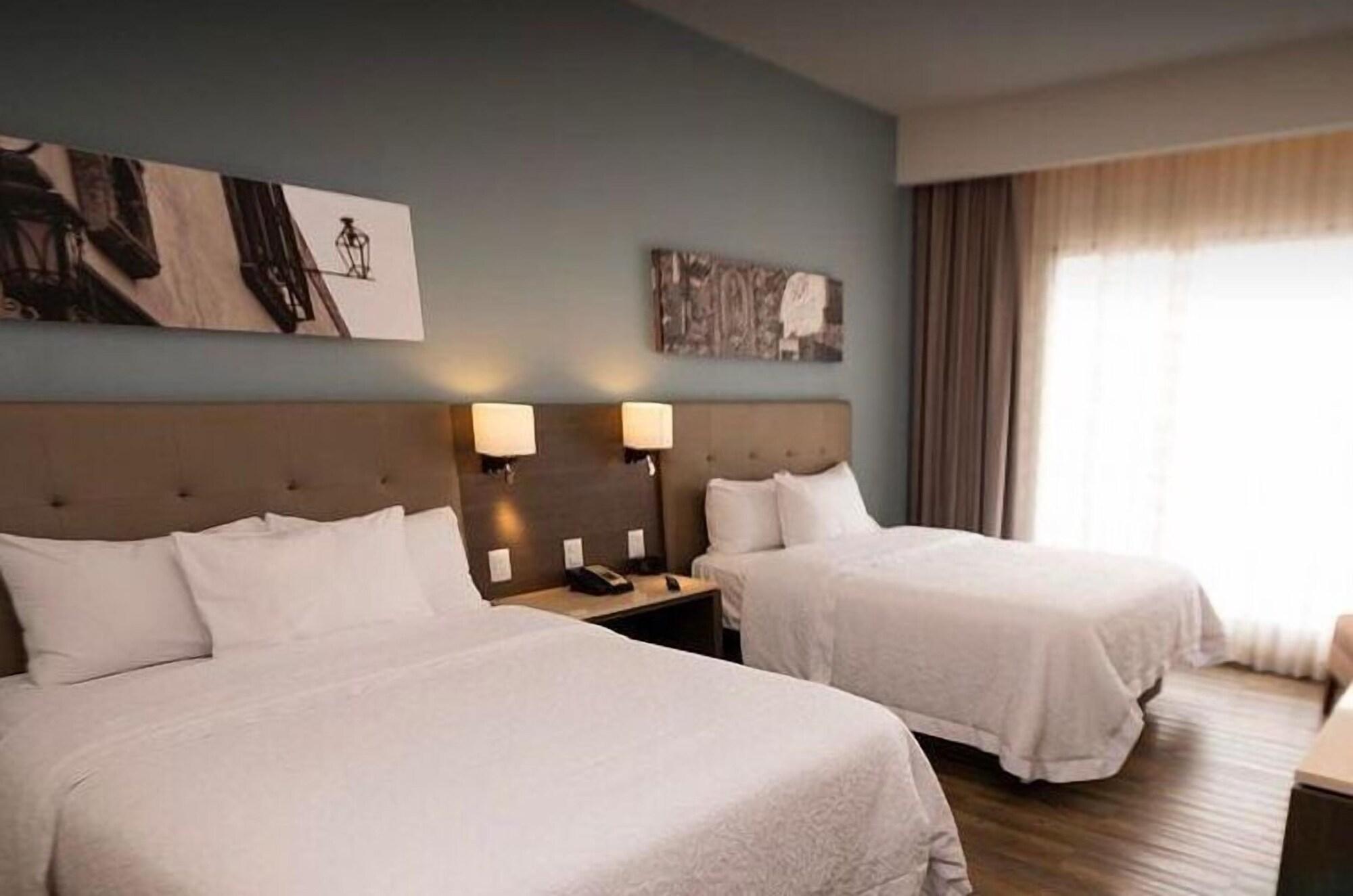 Hampton Inn By Hilton Celaya Celaya  Exterior foto