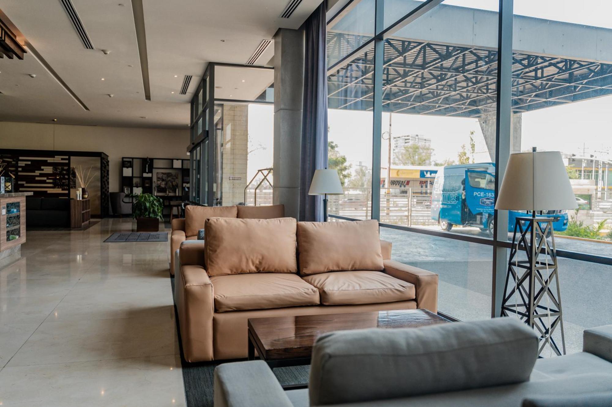 Hampton Inn By Hilton Celaya Celaya  Exterior foto